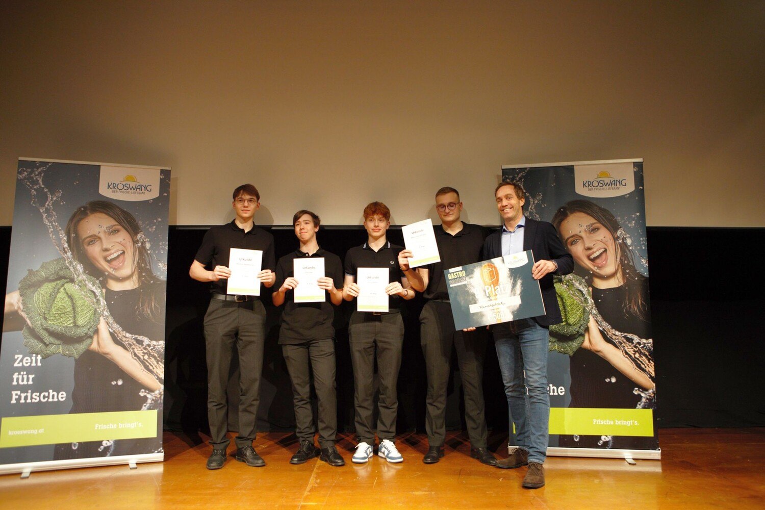 Platz 9: Flammtastisch (HLF Krems)
Ein legeres Lokal im Wiener Museumsquartier mit Flammkuchen von pikant bis süß, mit Takeaway-Konzept (Zero Waste). © Alexander Grübling